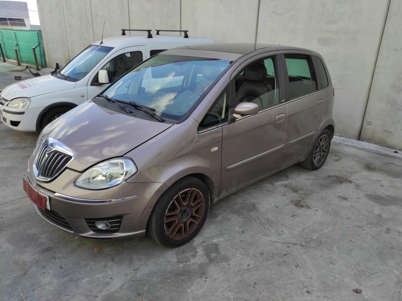 lancia musa (184) del año 2008
