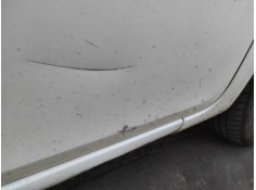 Recambio de puerta delantera derecha para renault clio iii confort dynamique referencia OEM IAM  TOQUES  2