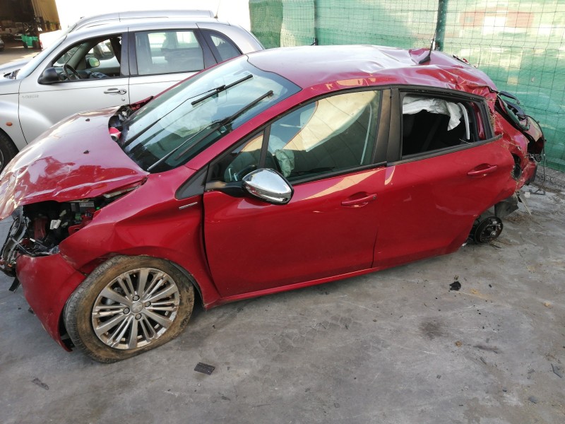 peugeot 208 del año 2017