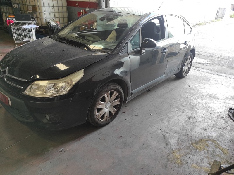 citroen c4 berlina del año 2008