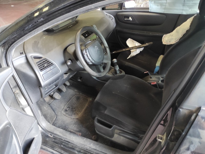 citroen c4 berlina del año 2008