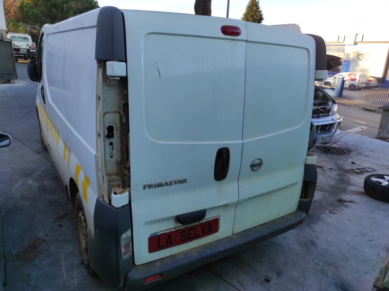 nissan primastar (x83) del año 2004