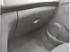 Recambio de guantera para dacia sandero stepway ambiance referencia OEM IAM   