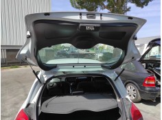 Recambio de porton trasero para renault clio iii dynamique referencia OEM IAM    2