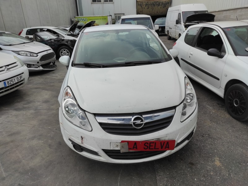 opel corsa d del año 2009