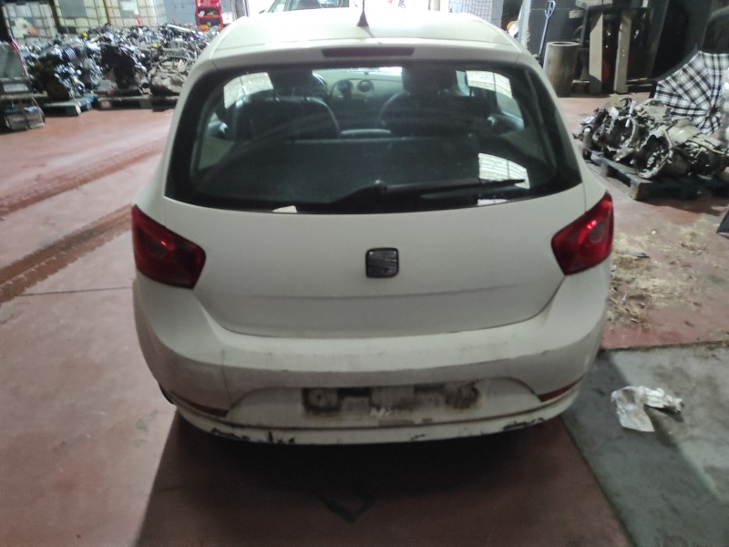 seat ibiza (6j5) del año 2010