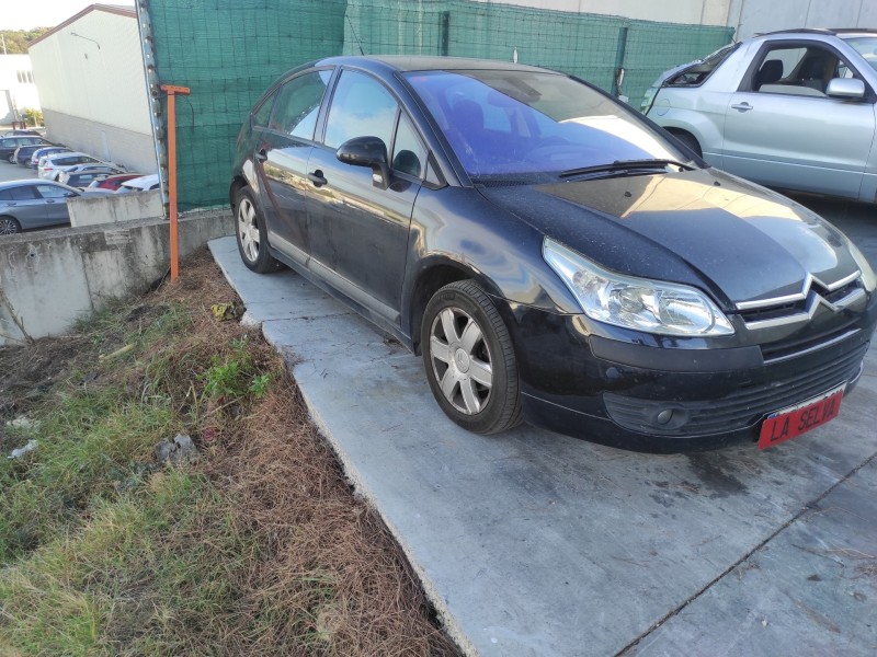 citroen c4 berlina del año 2008