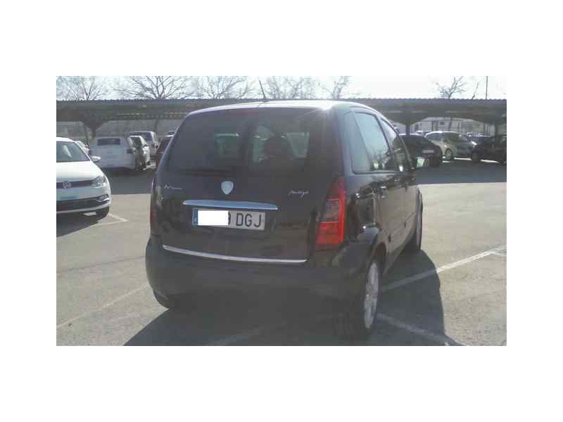 lancia musa (184) del año 2004