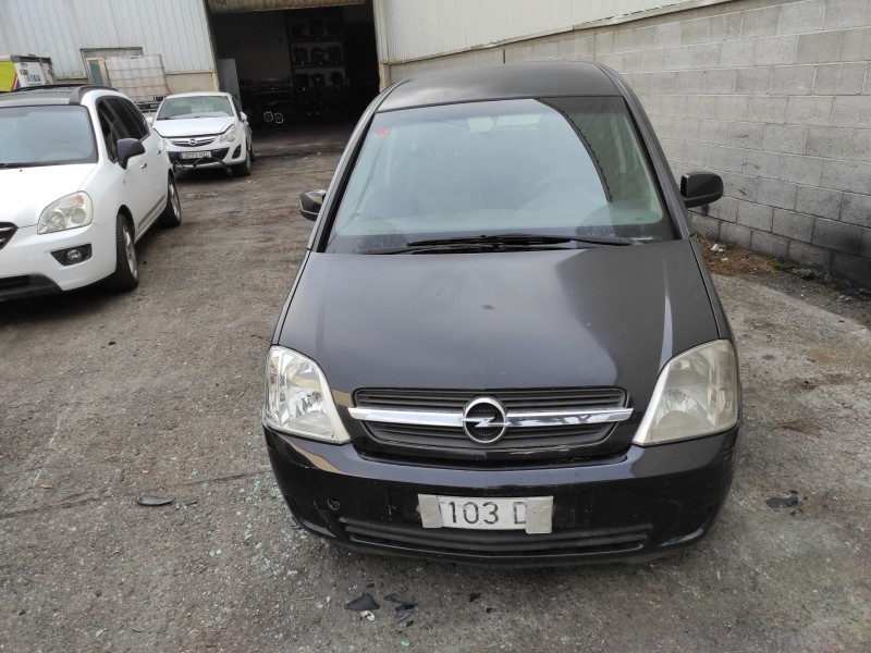 opel meriva del año 2004