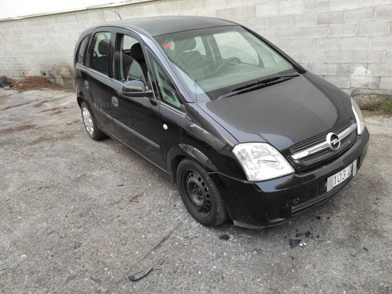 opel meriva del año 2004