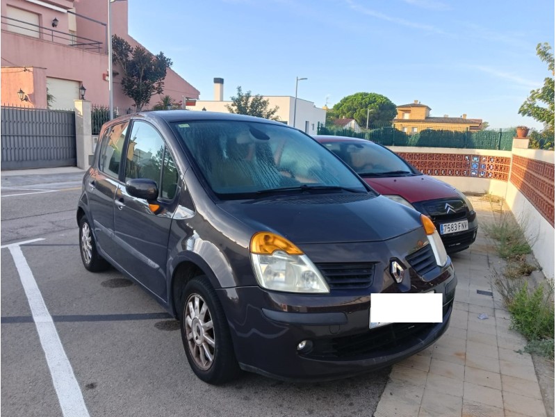 renault modus del año 2004