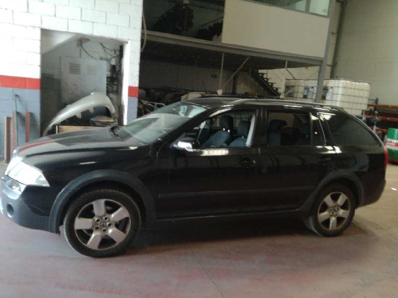 skoda octavia combi (1z5) del año 2007
