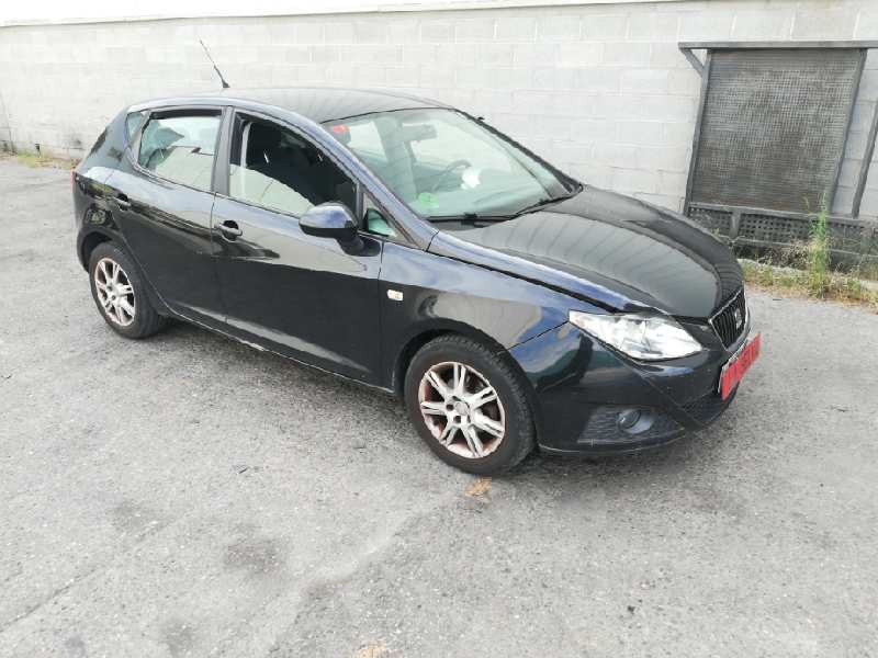 seat ibiza (6j5) del año 2008