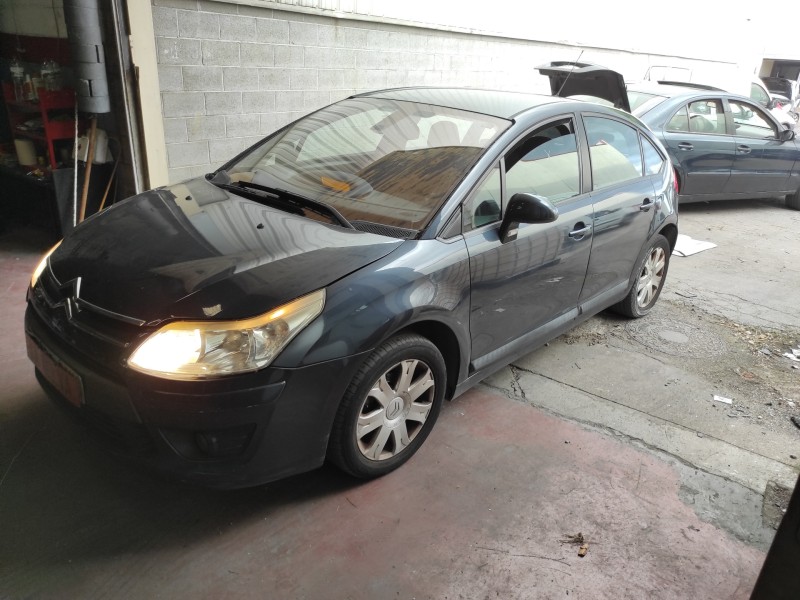 citroen c4 berlina del año 2009