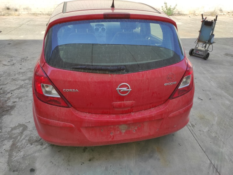 opel corsa d del año 2012