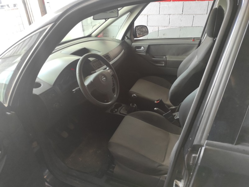 opel meriva del año 2005