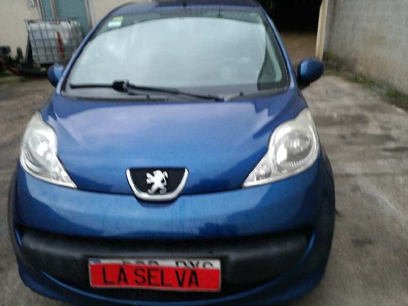 peugeot 107 del año 2006