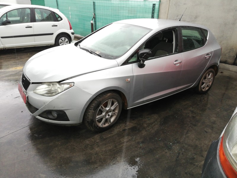seat ibiza (6j5) del año 2009