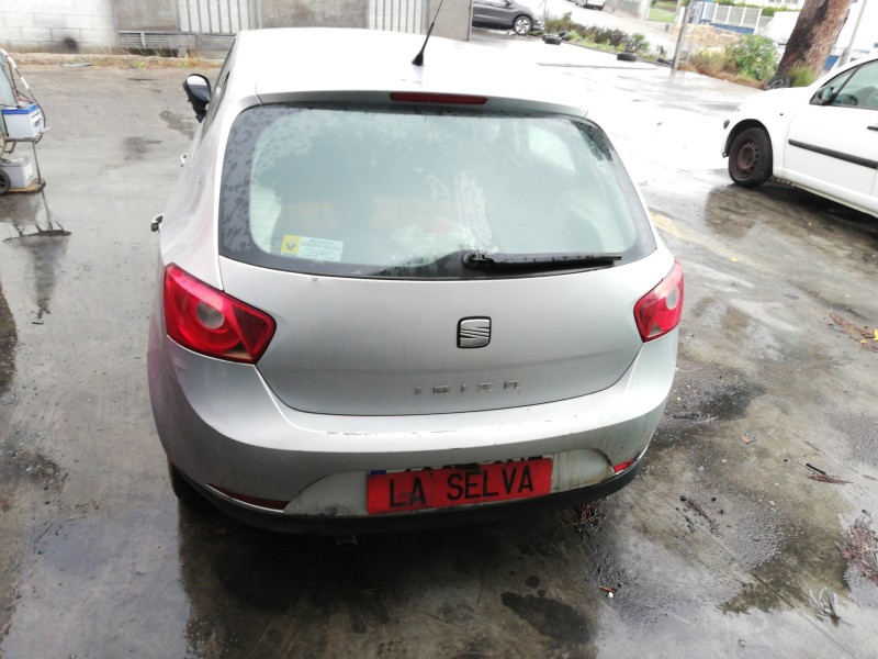 seat ibiza (6j5) del año 2009