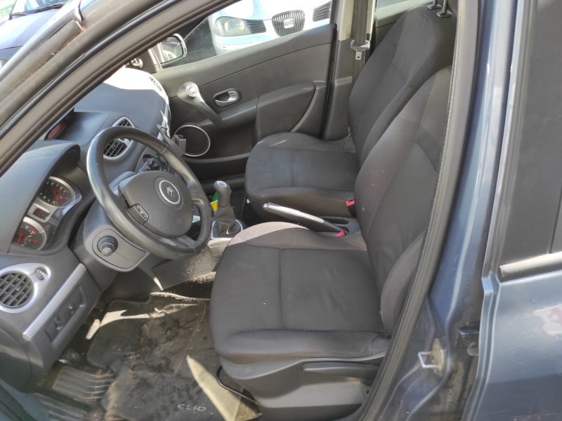 renault clio iii del año 2006