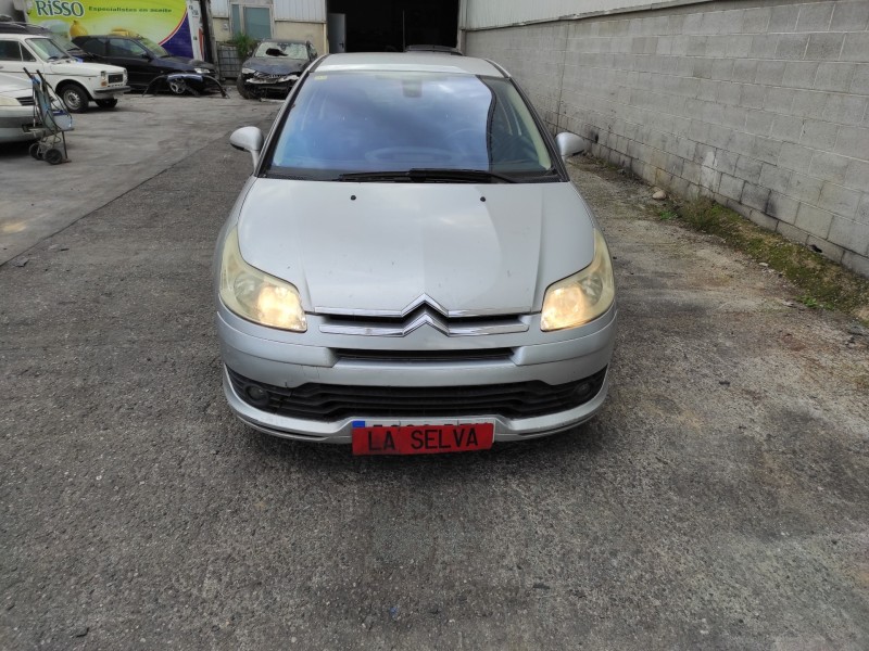 citroen c4 berlina del año 2005