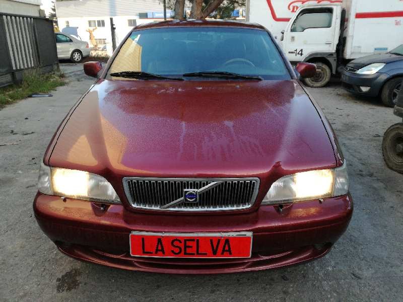 volvo c70 coupe del año 2000