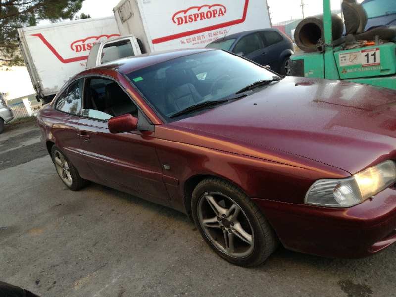 volvo c70 coupe del año 2000