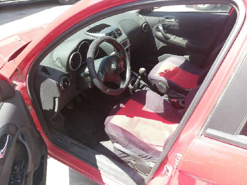 alfa romeo 147 (190) del año 2002