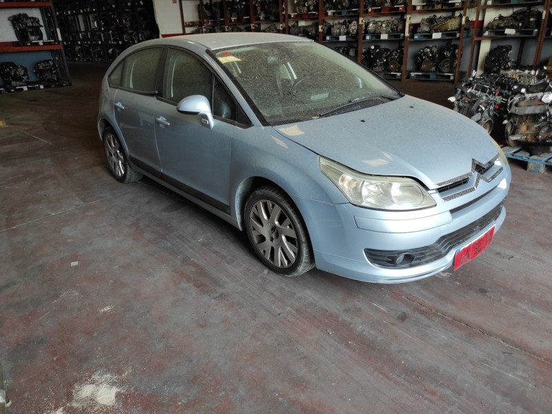 citroen c4 berlina del año 2006