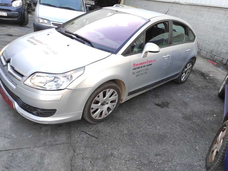 citroen c4 berlina del año 2004