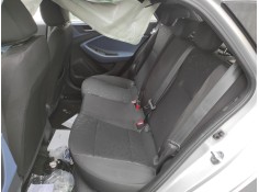 Recambio de asientos traseros para hyundai i20 active tecno referencia OEM IAM   