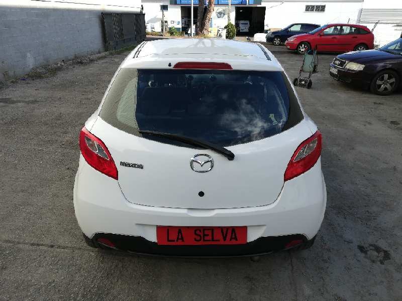 mazda 2 lim. (de) del año 2008
