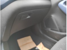 Recambio de guantera para hyundai i20 active tecno referencia OEM IAM   